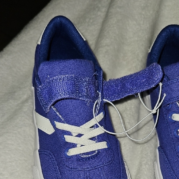 US Sports Kid Violet Blue White Slip-on Velcro Strap Stretchy Lace Sneakers Sz1 - Picture 6 of 8